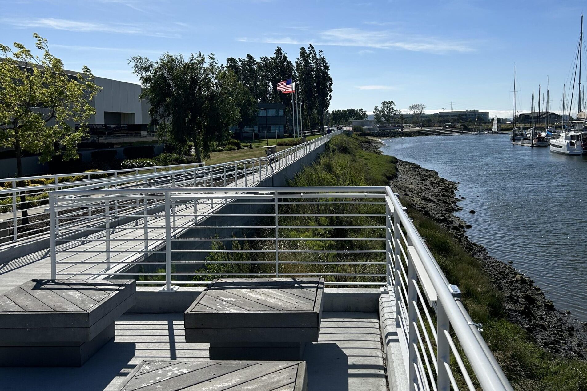 Seaport Centre Levee wins ACEC award - PGAdesign